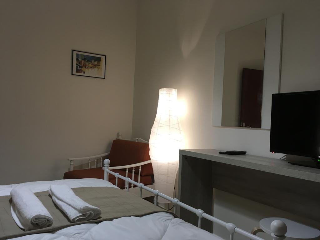 Demeliza Apartments Pláka Extérieur photo