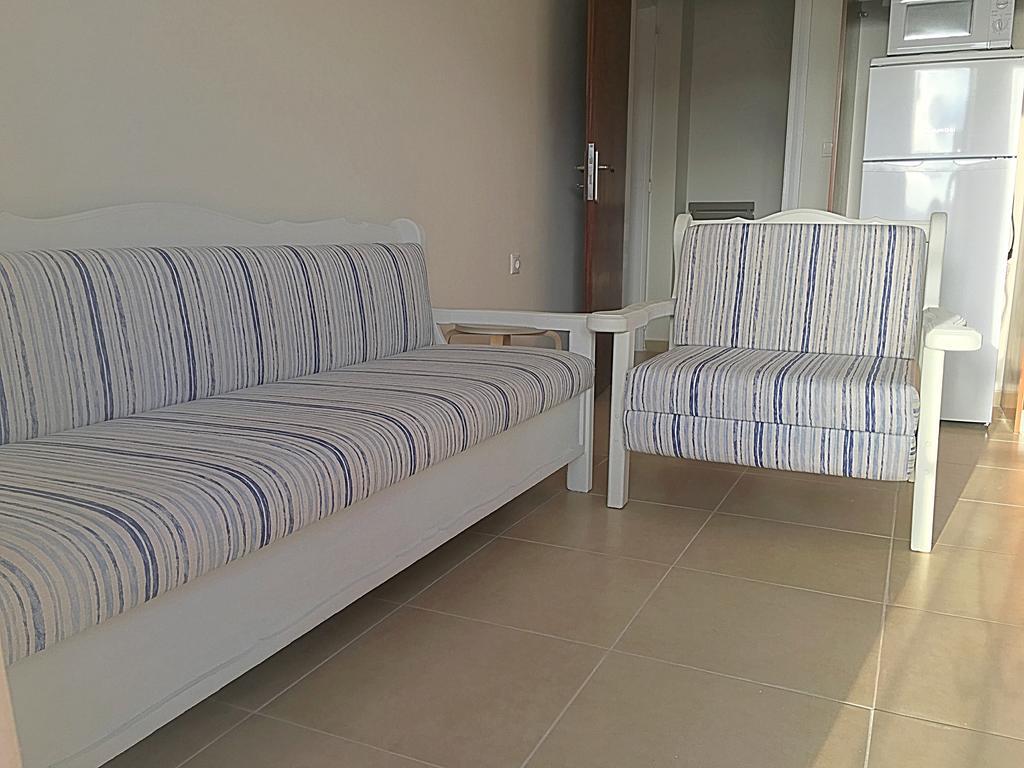Demeliza Apartments Pláka Extérieur photo